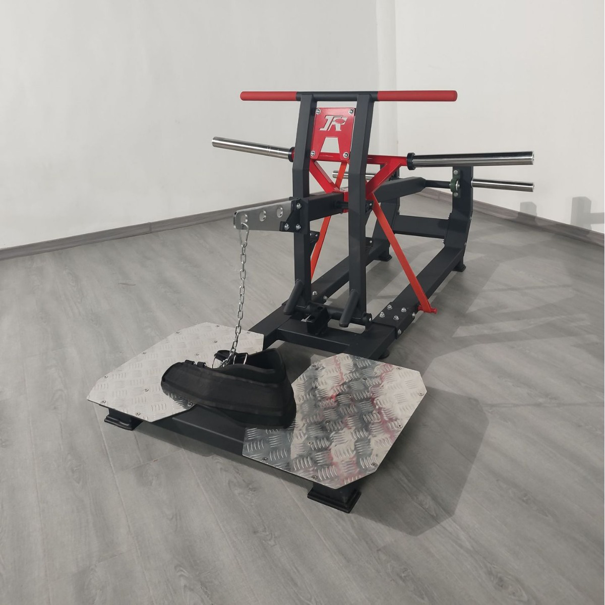 Какая цена на тренажер для разгибания спины при оптовом заказе?